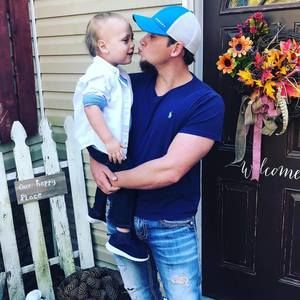 Meet your Posher, Justin